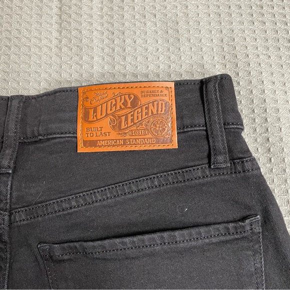 Lucky Brand Stevie High Rise Flare Jeans 6 / 28 NWT Women’s Black Studded - Picture 2 of 11